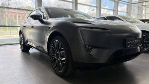 AVATR 11 ULTRA AWD