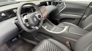 AVATR 11 ULTRA AWD